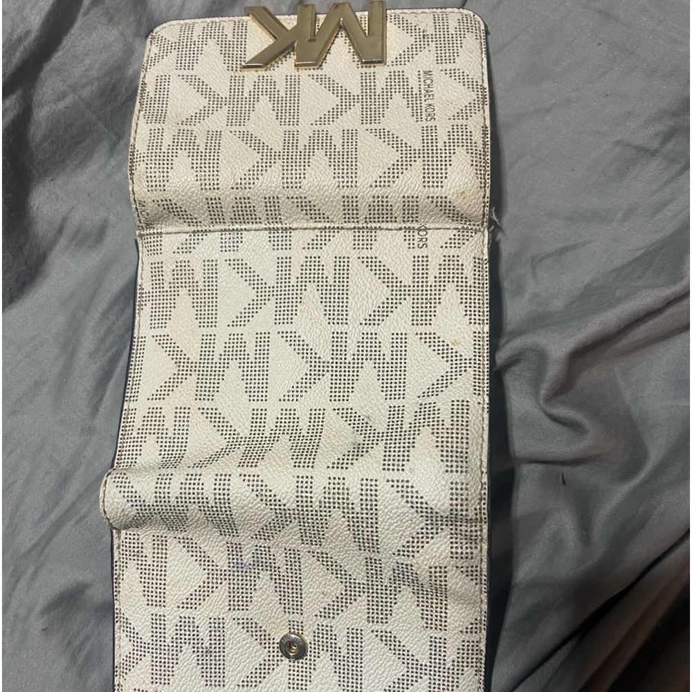 Michaels Kors wallet.
